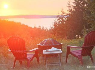 98 Valerie Dr #X, Camano Island, WA