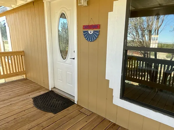 192 Cedar Ln, Moriarty, NM 87035