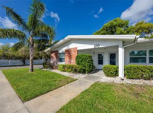 400 Brandy Wine Dr #400, Largo, FL 33771