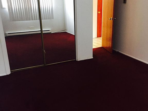 3rd image of 500 Dogwood Ln #205