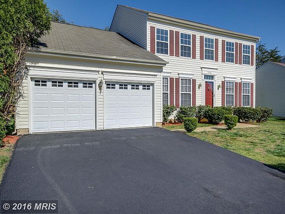 2nd image of 5706 Cambridge Dr