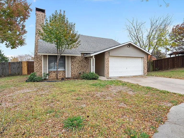 3505 Rush Springs Dr — Photo 3