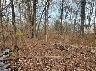 27 Laura Dr, New Paltz, NY 12561