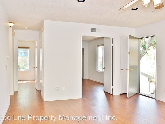 3rd image of 10508 Caminito Westchester