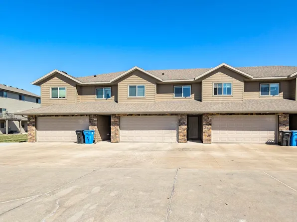 5701 S Bahnson Ave #3, Sioux Falls, SD 57108