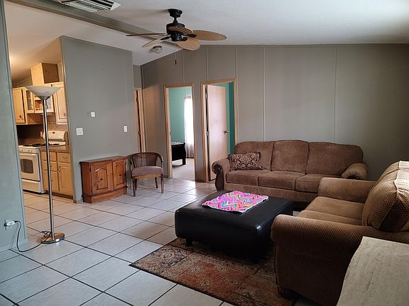 5th image of 220 Westcourt Pl NW