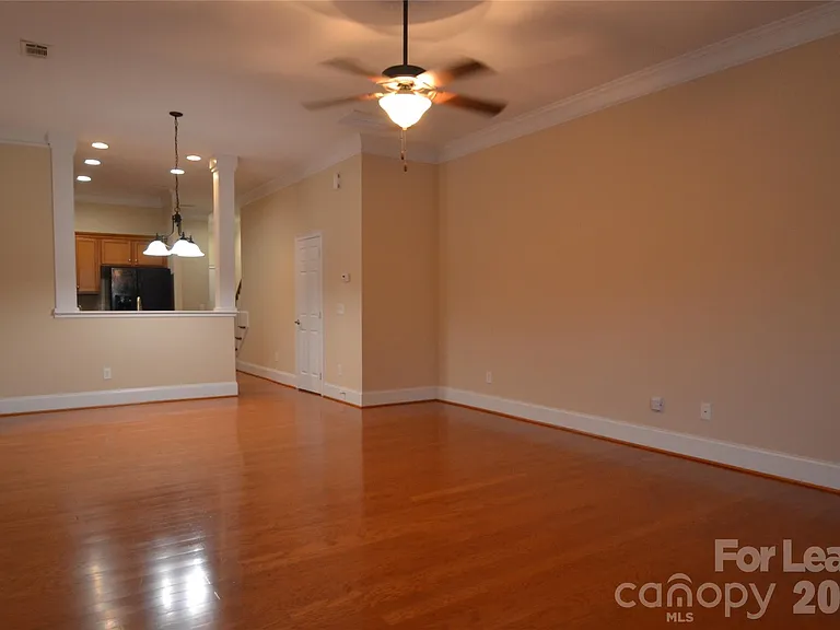 6005 Village Dr NW — Photo 11