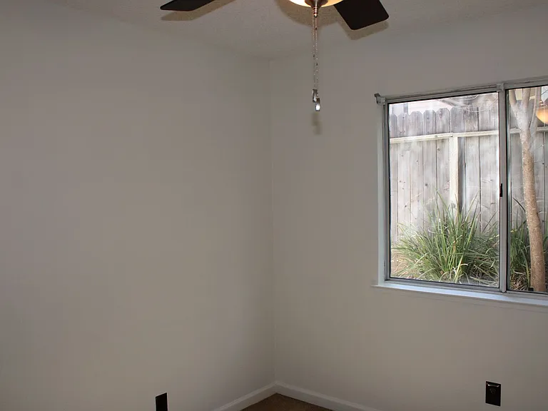3412 Leland St — Photo 6