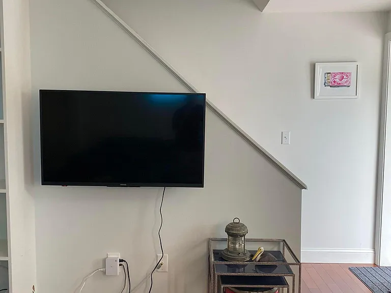317 Preble St #3 — Photo 9