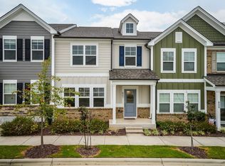 807 Trestleview St, Fuquay Varina, NC 27526