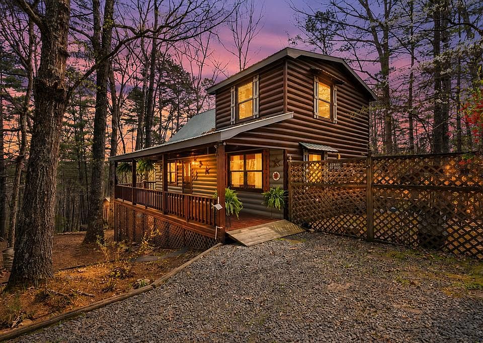 1st image of 130 Happy Valley Ln