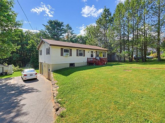 2nd image of 6 Woodland Dr