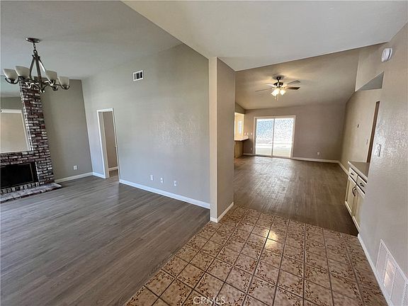 3rd image of 6318 Westview Dr
