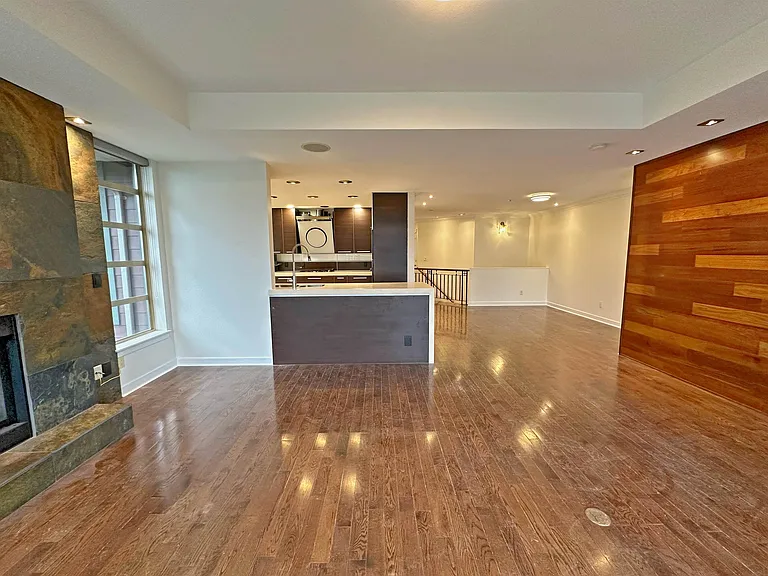 8561 Seascape Ln — Photo 7