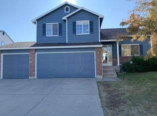 2211 S Uravan St, Aurora, CO 80013