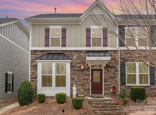 12705 Glowing Peak Rd, Huntersville, NC 28078