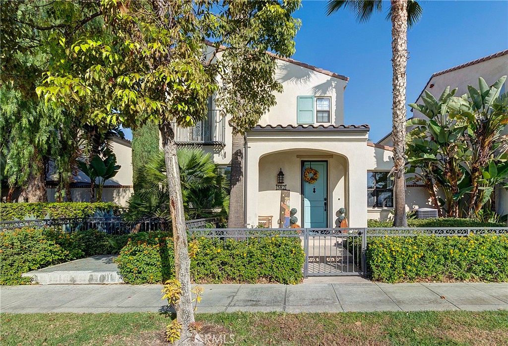 582 S Olive St Anaheim CA 92805 Zillow