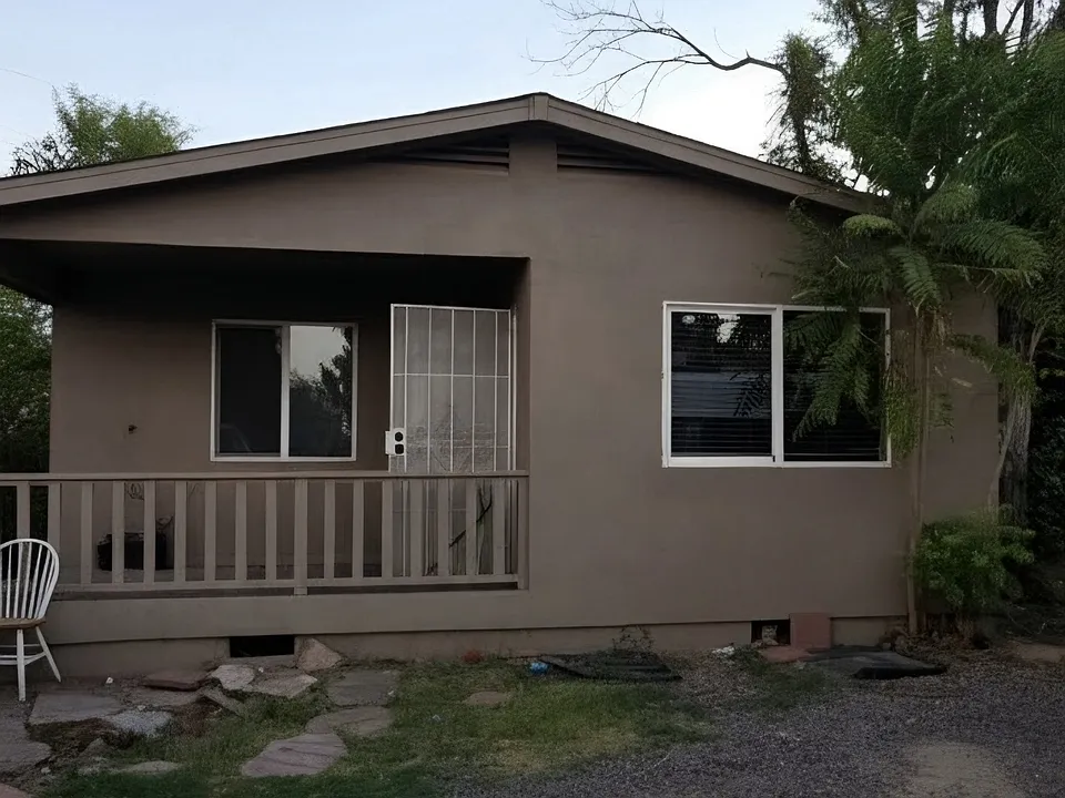 2637 W Morten Ave #C