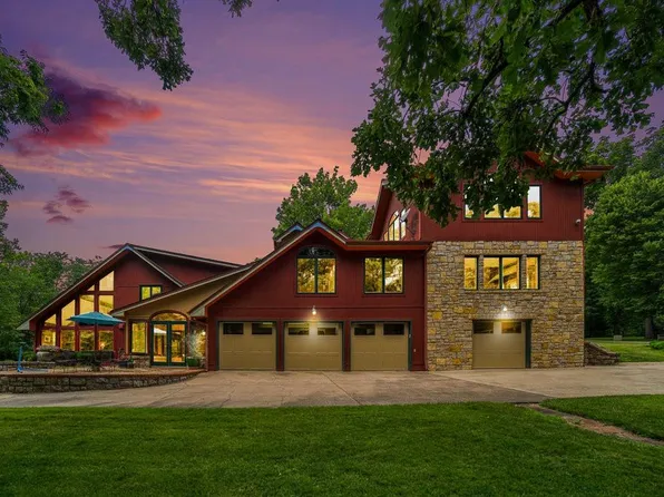 4821 Scottsdale Cir, Smithville, MO 64089