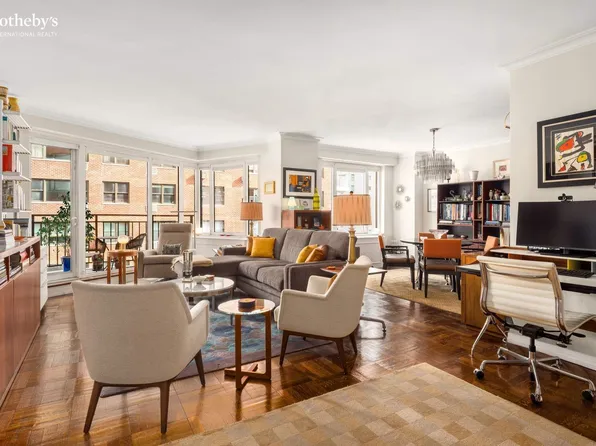 60 Sutton Place South image 1 of 17