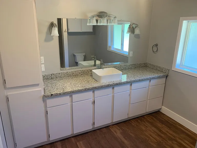 10050 NE Wygant St — Photo 13