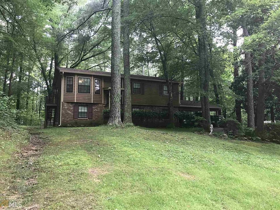 1st image of 3261 Aspen Cir