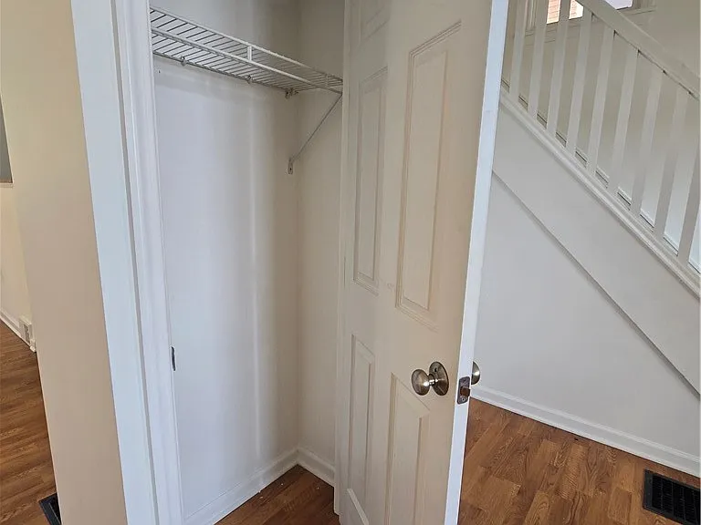 1602 Fallowfield Ave — Photo 30