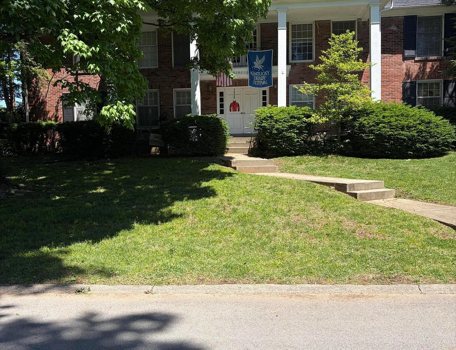 2 bed, 2.0 bath, 1300 sqft, $1,250 — Photo 1