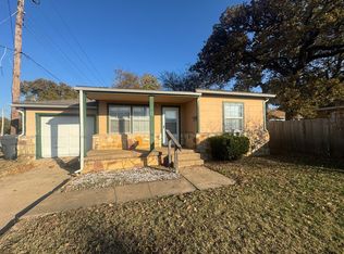 12 Sunset Dr SW, Ardmore, OK 73401