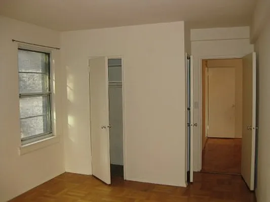 Rented by Classic Marketing- 530 Park1 | media 20