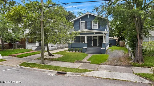 2781 College St Photo 1