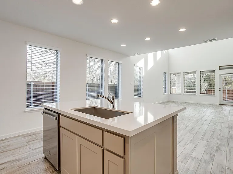 9344 Buckeye Bnd — Photo 10