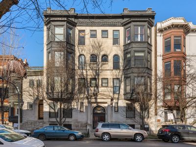 612 W Surf St APT 2B, Chicago, IL, 60657