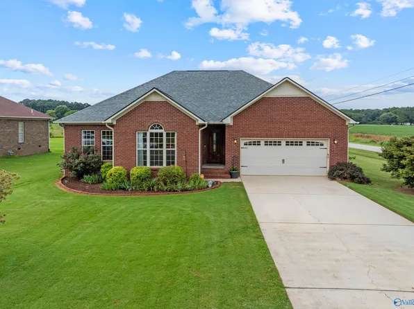 25977 Iron Gate Dr, Madison, AL 35756