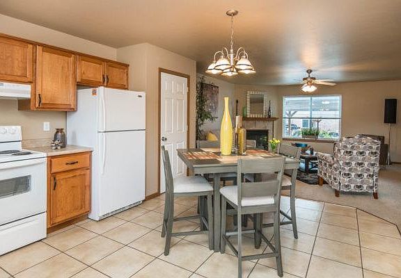5th image of 2900 Blakewood Pl #Wj9cf898r