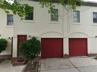 2517 Webster St, Philadelphia, PA 19146