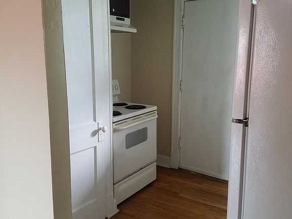 3rd image of 4210 Hereford St APT 2N