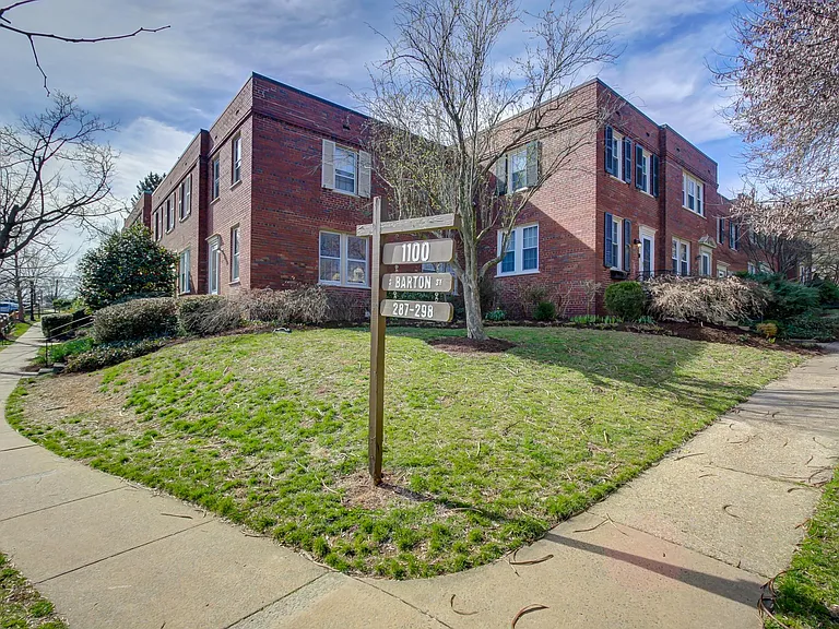 1100 S Barton St #293 — Photo 30