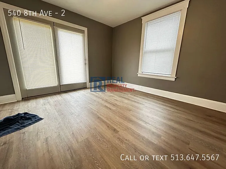 540 8th Ave #2 — Photo 3
