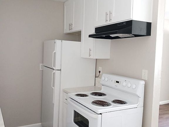 5th image of 1826 C Ave APT D