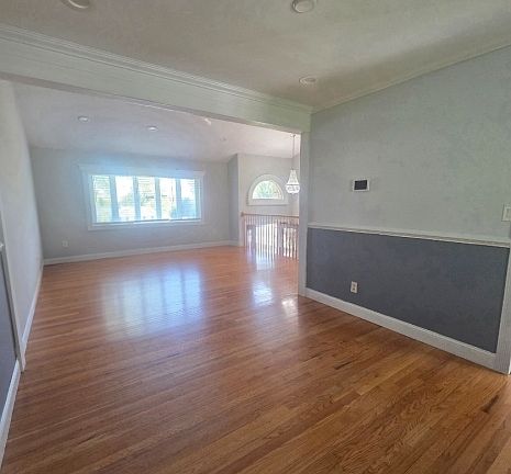 5th image of 65 Shady Ln