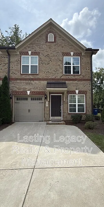 847 Silver Leaf Dr