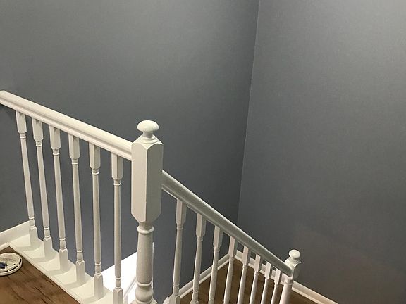 5th image of 208 Pamela Dr