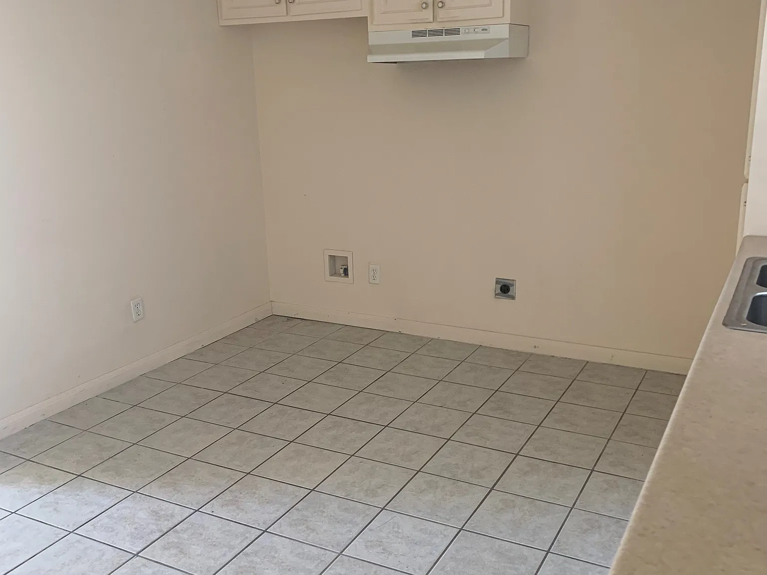 2 bed, 925 sqft, $1,400 — Photo 4