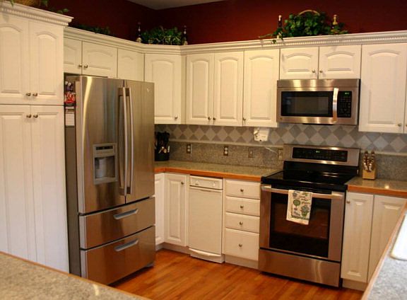 3rd image of 136 Northridge Dr
