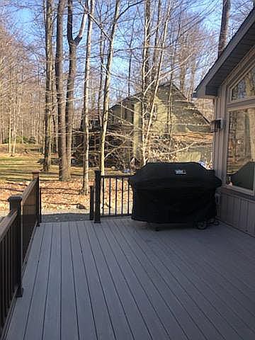 2nd image of 1140 Manor Hill Rd