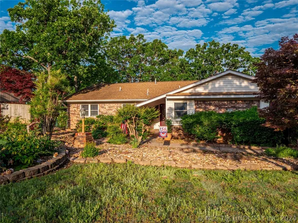 1805 Cardinal Ln, McAlester, OK 74501