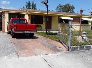 895 E 52nd St, Hialeah, FL 33013