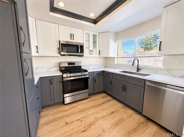 21156 Gladiolos Way, Lake Forest, CA 92630