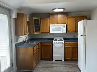 20 Adams St #10, Bangor, ME 04401